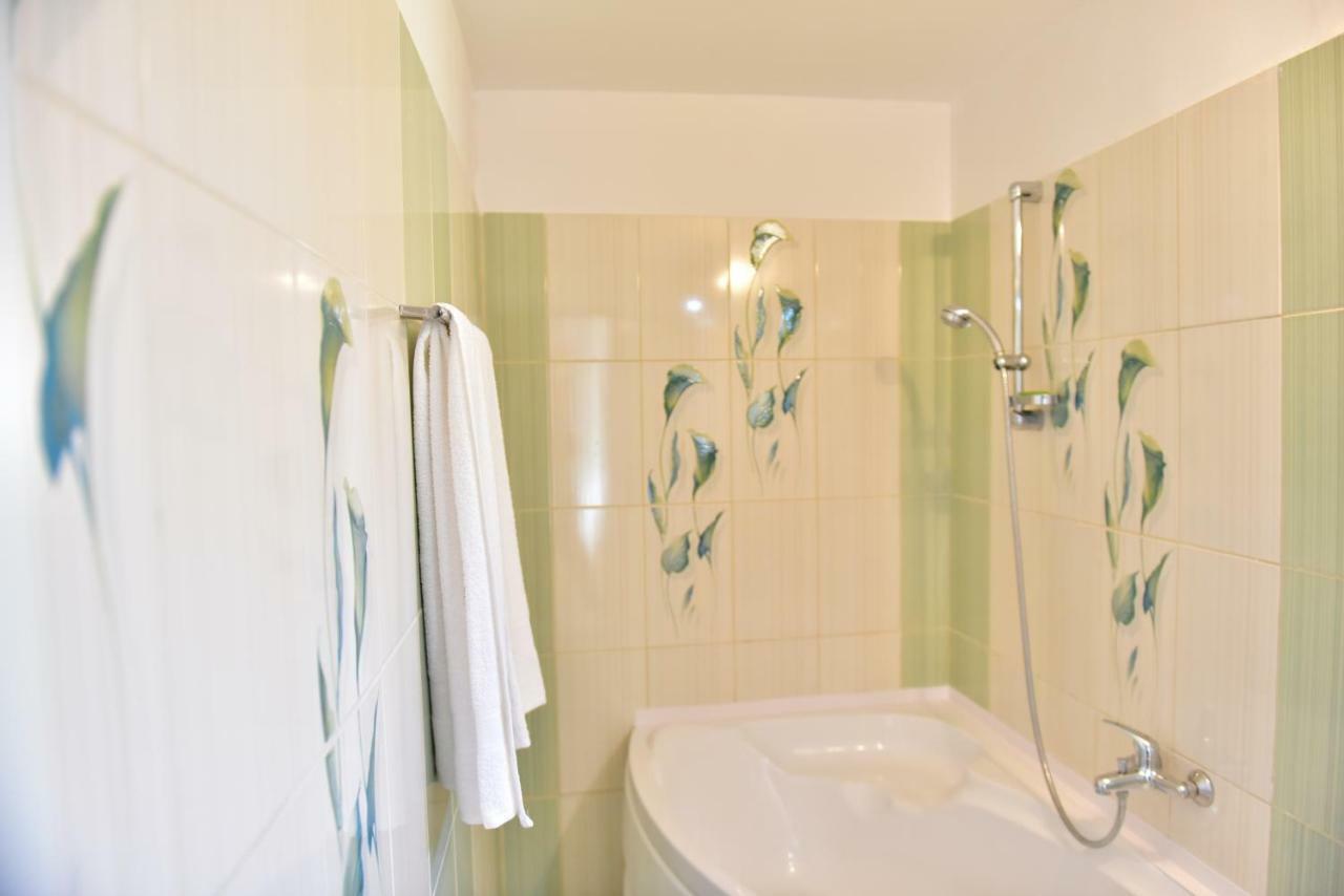 Flh - Emma Apartment سيبيو المظهر الخارجي الصورة