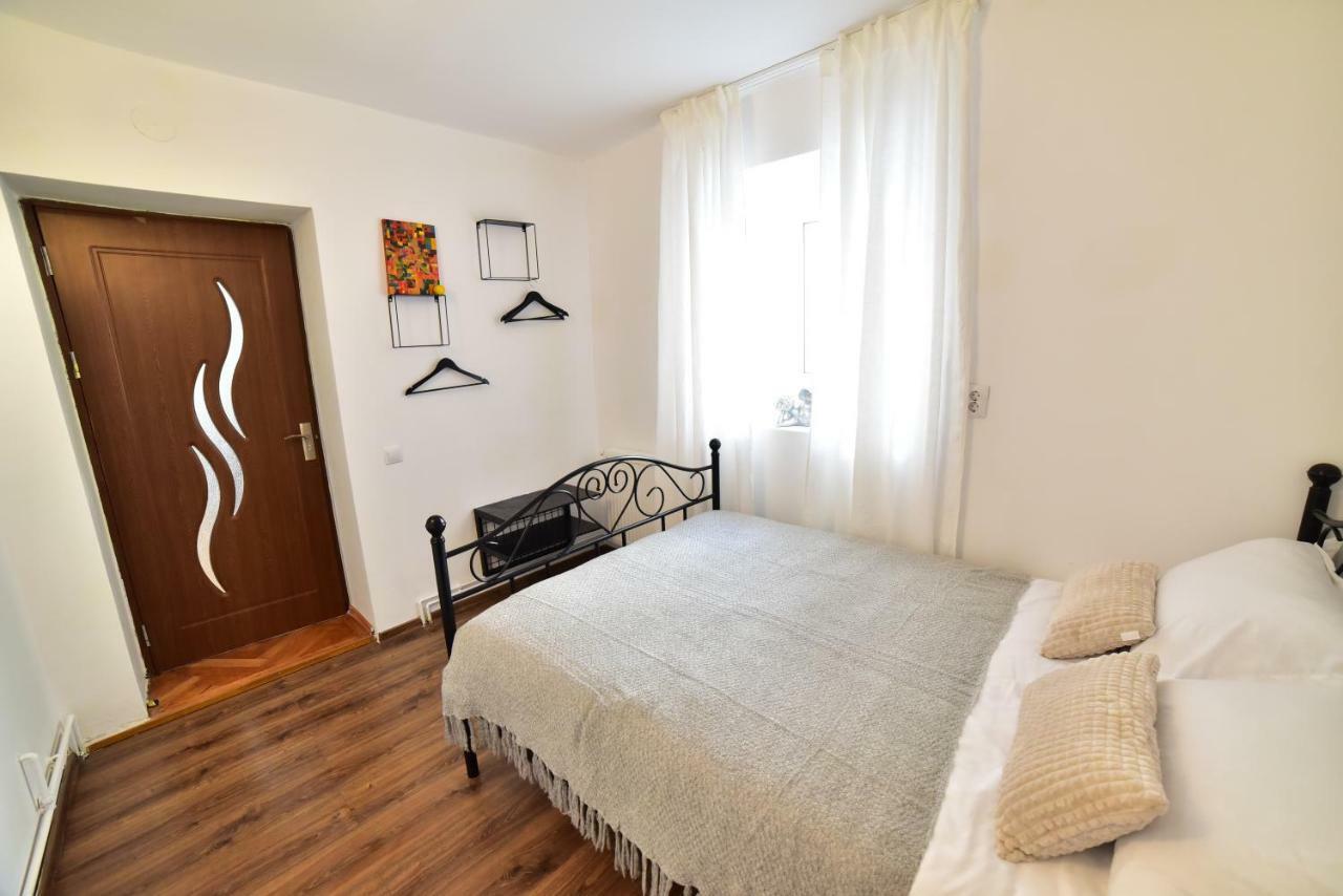 Flh - Emma Apartment سيبيو المظهر الخارجي الصورة